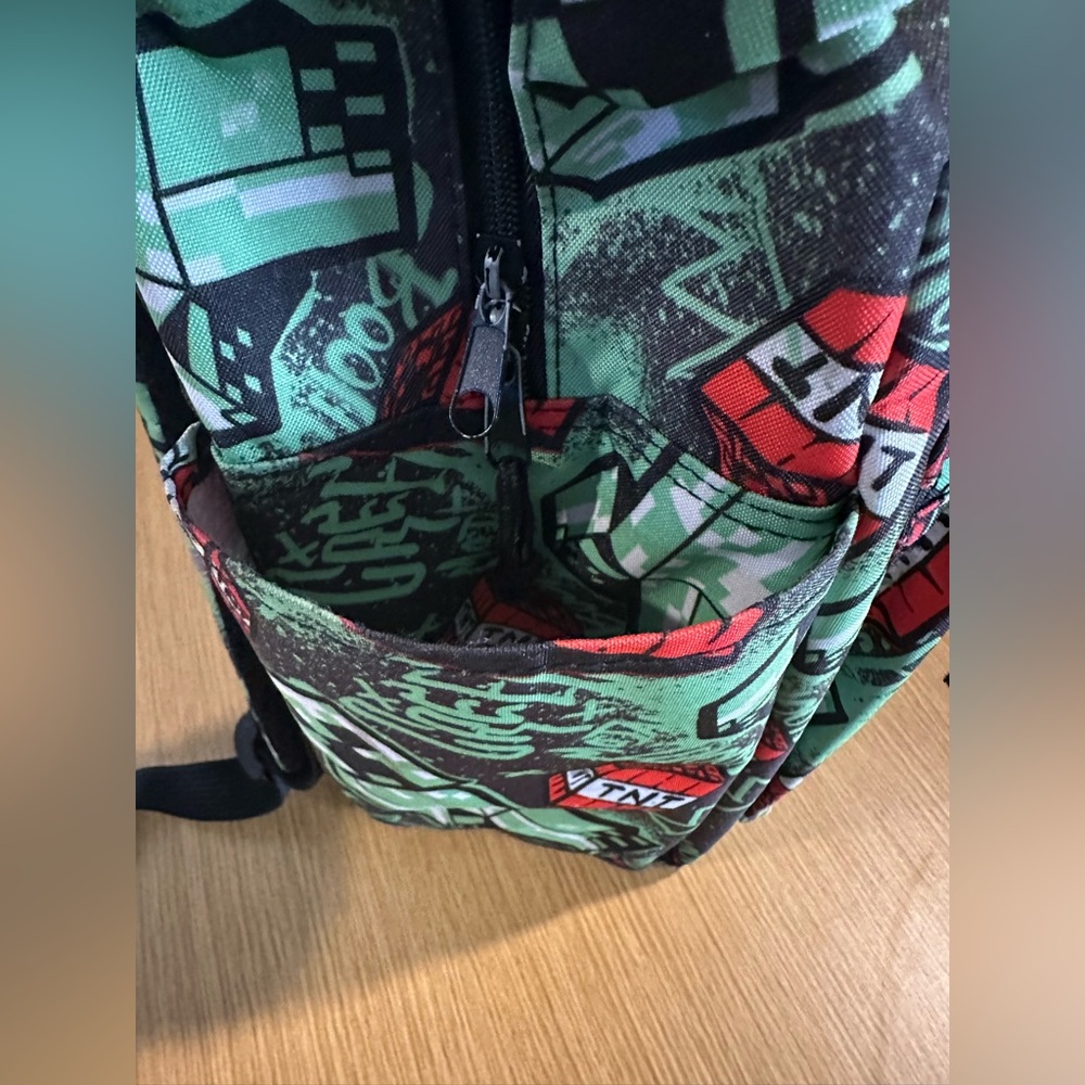 Minecraft Kids Backpack - Picture 13 of 15